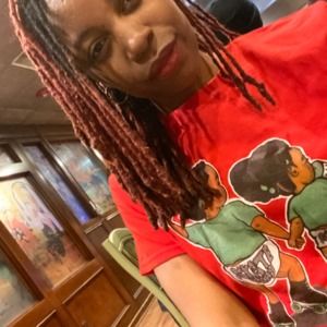 Meet your Posher, Joyia